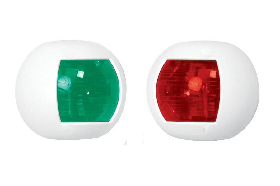 Luz de Navegao BB / BE c/ Tampa Plstica Branca 112,5 - 40 ps - 2 Milhas Nuticas